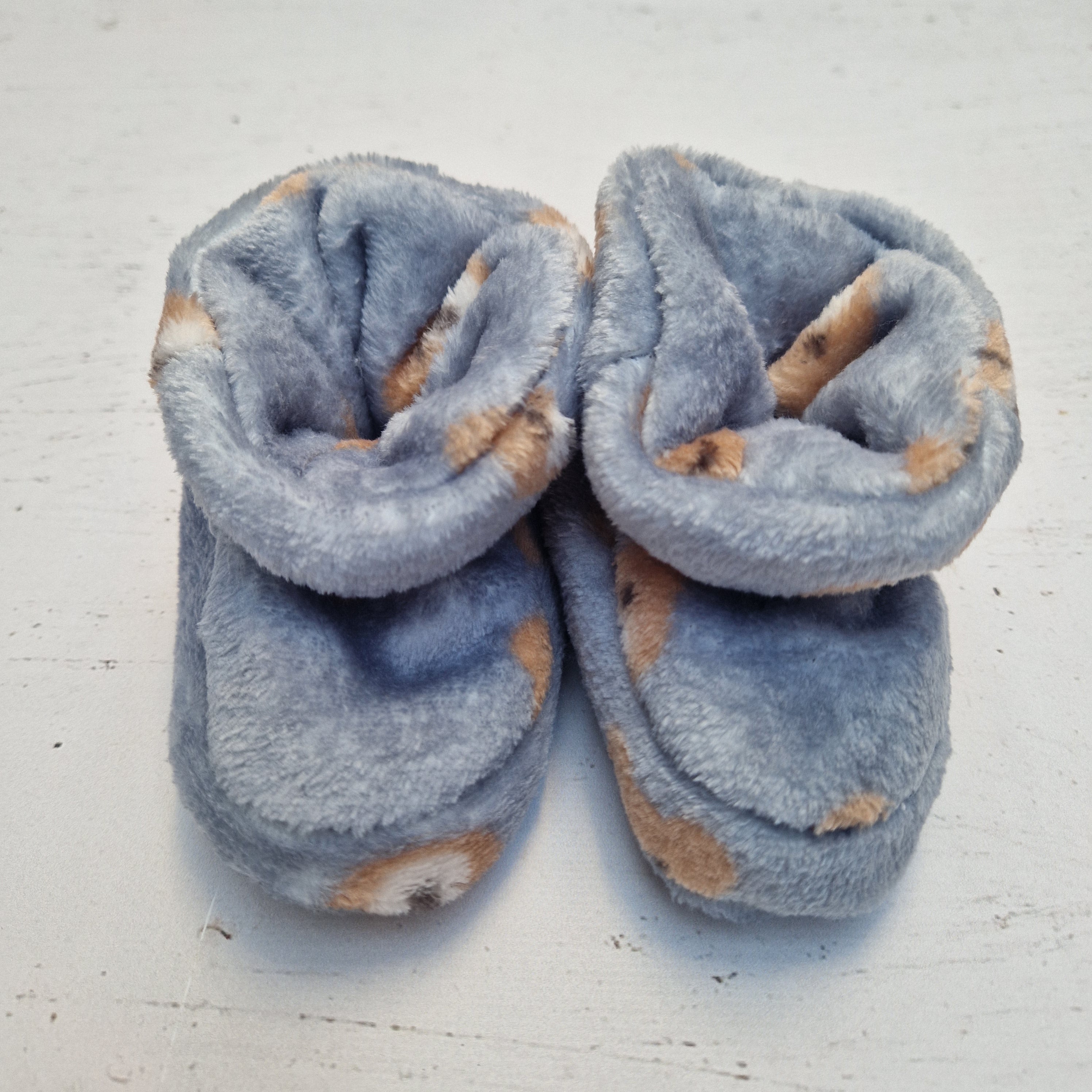 grey bear baby fleece booties