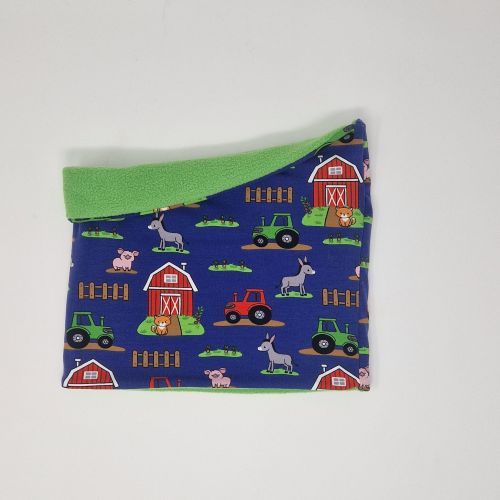 Farmyard snood
