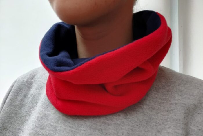 red and navy fleece snood